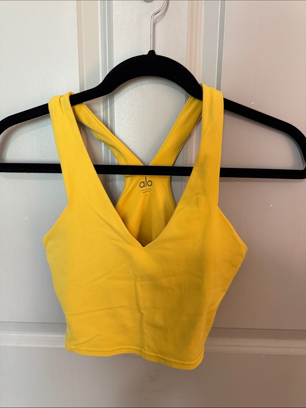 ALO Yoga Bright Yellow Crossback Cropped Sports Bra
